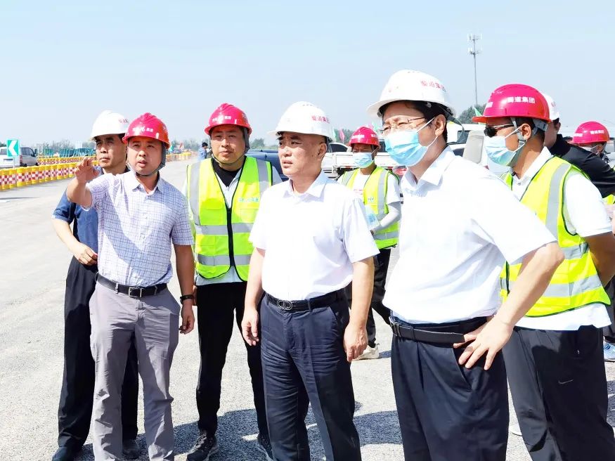 河北省交通運(yùn)輸廳黨組成員、副廳長侯智敏深入石家莊東站、南站改建工程項(xiàng)目檢查指導(dǎo)工作